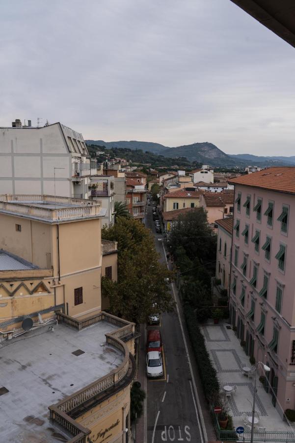 New Central Apartment & Rooms Montecatini-Terme Zewnętrze zdjęcie